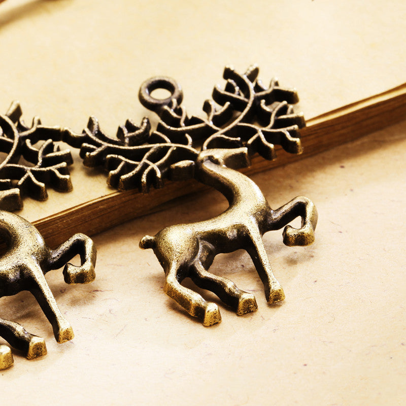 42×30mm Alloy Reindeer Charm Pendant Christmas Animal Design