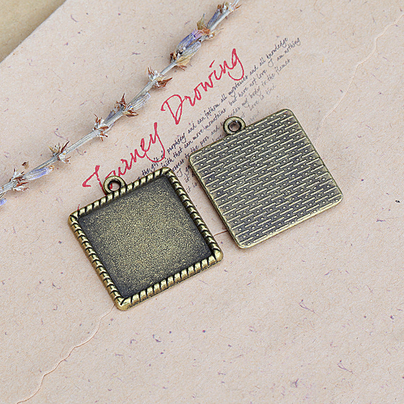 20mm Twisted Edge Square Pendant Tray Bezel Setting