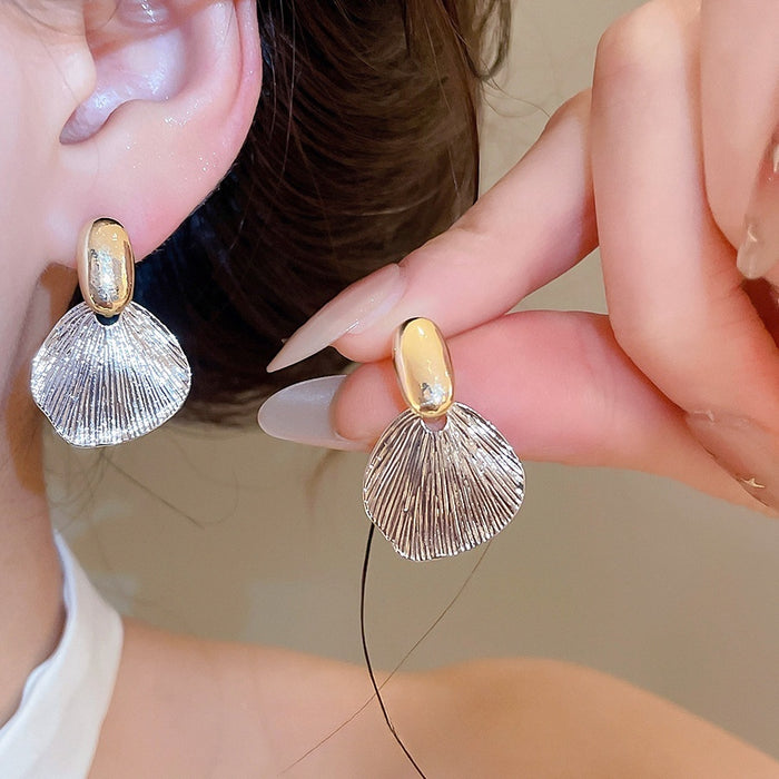 French Vintage Alloy Leaf Stud Earrings With Silver Posts, Minimalist Modern Textured Jewelry