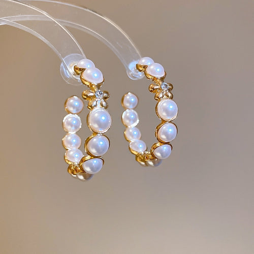French Vintage Faux Pearl Hoop Earrings With Rhinestone Flower C Shape Pendant Elegant Ear Jewelry