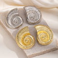 Vintage Gold Tone Alloy Conch Shell Statement Stud Earrings For Women Beach Ocean Animal Jewelry Earrings view 2