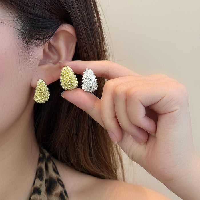 Elegant French Teardrop Cluster Zircon Rhinestone Alloy Stud Earrings For Women Luxury Minimalist Earrings