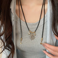 Minimalist Alloy Sun And Moon Pendant Necklace For Women, Light Luxury Geometric Collarbone Chain view 3