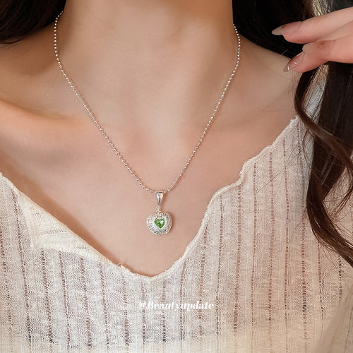 2026 New Copper Zircon Apple Hollow Pendant Necklace Old Money Cute Fruit Geometric Choker