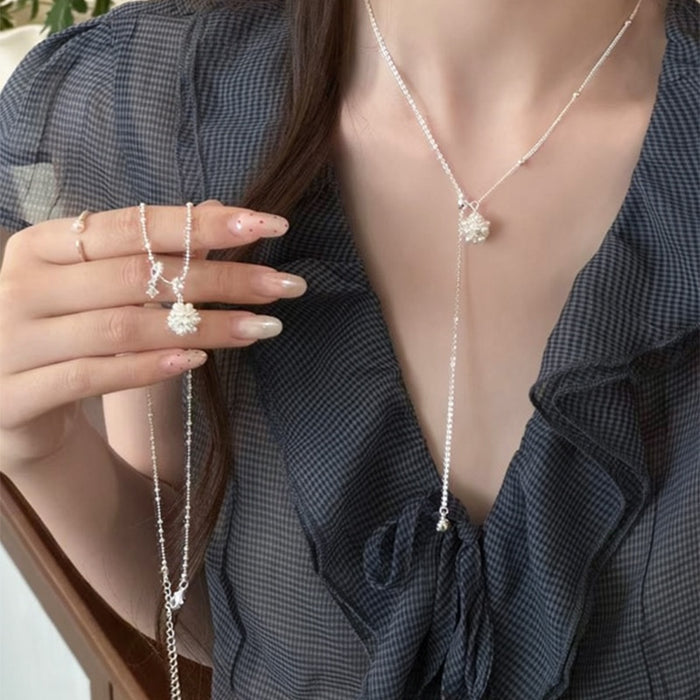 Korean Minimalist Copper Popcorn Floral Pendant Necklace For Women Old Money Style Clavicle Chain