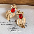 European Style Resin Heart Stud Earrings With Silver Pins, Statement Light Luxury Women's Jewelry view 4