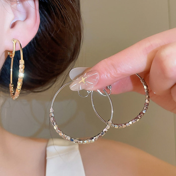 14K Gold Plated Metal Faceted Bead Geometric Round Clip-on Earrings For Women