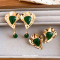 Vintage Alloy Resin Geometric Teardrop Stud Earrings Retro Palace Style Triangle Jewelry view 2