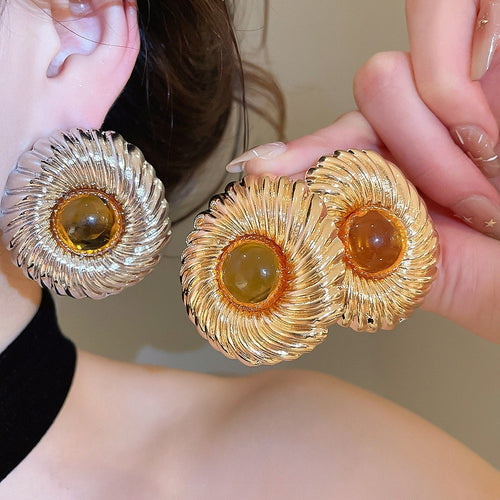 French Vintage Alloy Resin Round Textured Stud Earrings Geometric Niche Design Jewelry