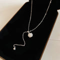 Old Money Copper Zircon Flower Cluster Pearl Sweater Necklace, Geometric Light Luxury Clavicle Chain view 2