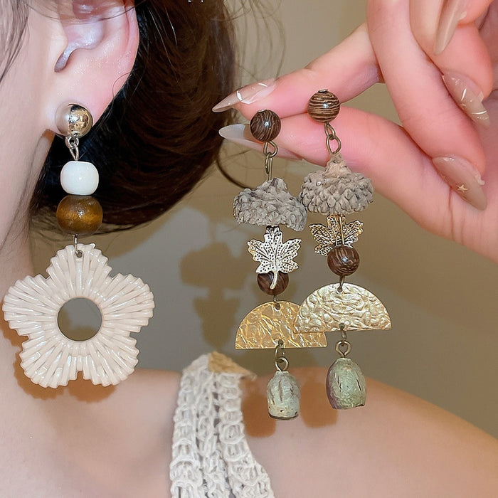 French Vintage Geometric Round Wood Pendant Drop Earrings Ethnic Forest Style Statement Jewelry