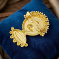 Matte Gold Alloy Nose And Mouth Brooch Pin For Suits view 4