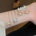Light Luxury French Vintage Zircon Lace Faux Pearl Necklace And Earrings Jewelry Set view 1