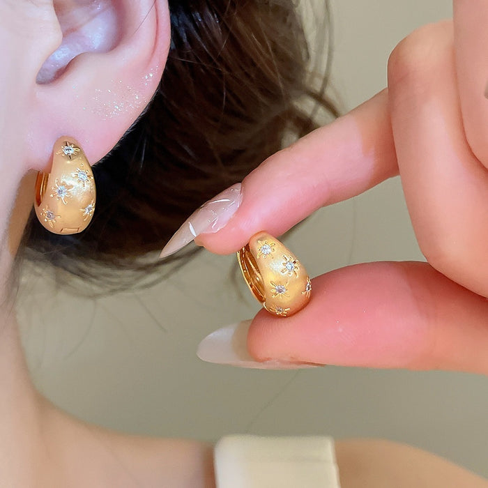Sparkling Zircon Starburst Round Copper Earrings, French Vintage OL Geometric Ear Cuffs