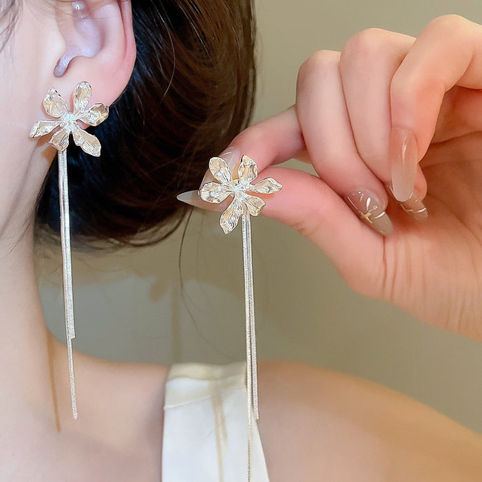 Alloy Textured Flower Tassel Pendant Drop Earrings With Silver Pin Posts For Women