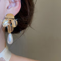 French Vintage Teardrop Faux Pearl Stud Earrings Elegant Light Luxury Jewelry For Women view 3