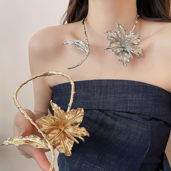 Old Money Alloy Lily Of The Valley Flower Leaf Choker Necklace With Crinkled Metal Design