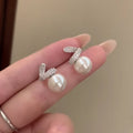 Light Luxury Geometric Faux Pearl Zircon Stud Earrings With Silver Needles view 2