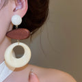 Artistic Minimalist Resin Oval Stud Earrings Geometric Round Design Fashion Ear Jewelry view 3