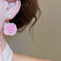 French Style Floral Faux Pearl Stud Earrings Sweet Delicate Flower Design Fashion Ear Jewelry view 3