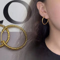 Korean Style Fine Ribbed Oversized Hoop Earrings For Women Sweet Cool Plain Ear Jewelry view 3