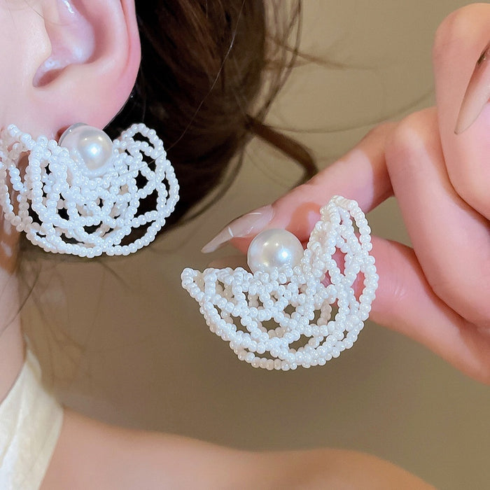 Luxury Crystal Beaded Woven Pearl Geometric Stud Earrings For Elegant Minimalist Style