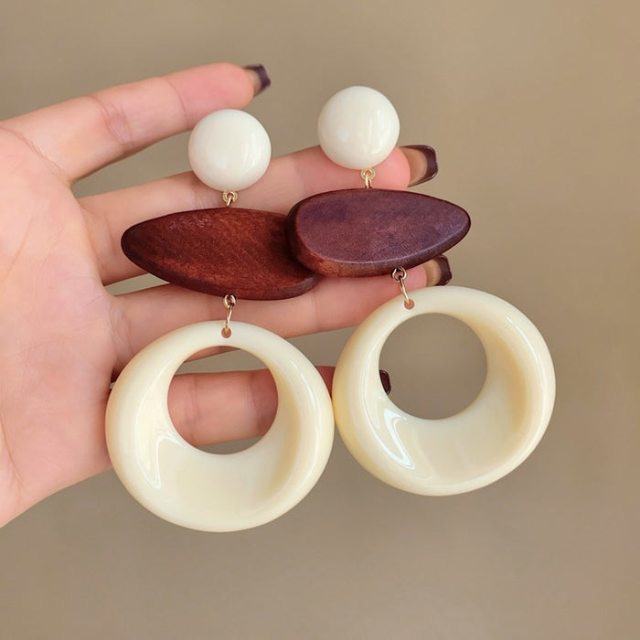 French Hollow Round Acrylic Drop Earrings Vintage Wood Look Geometric Statement Stud Style