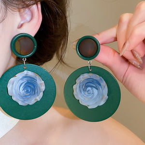 Resin Round Flower Pendant Drop Earrings With Silver Pin Vintage Ethnic Geometric Style