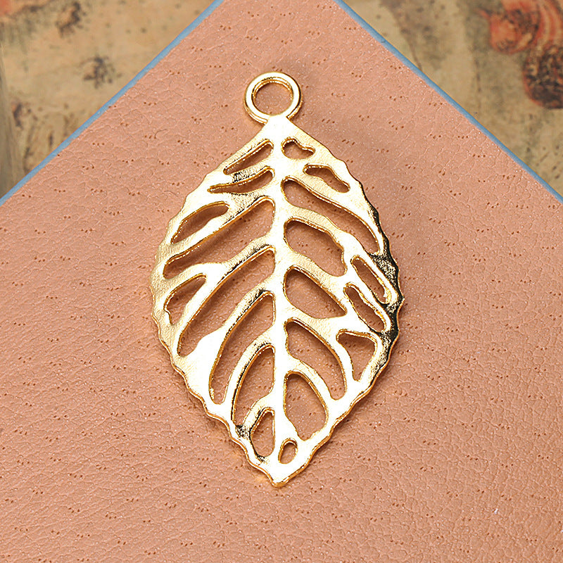 48x26mm Vintage Hollow Leaf Alloy Pendant