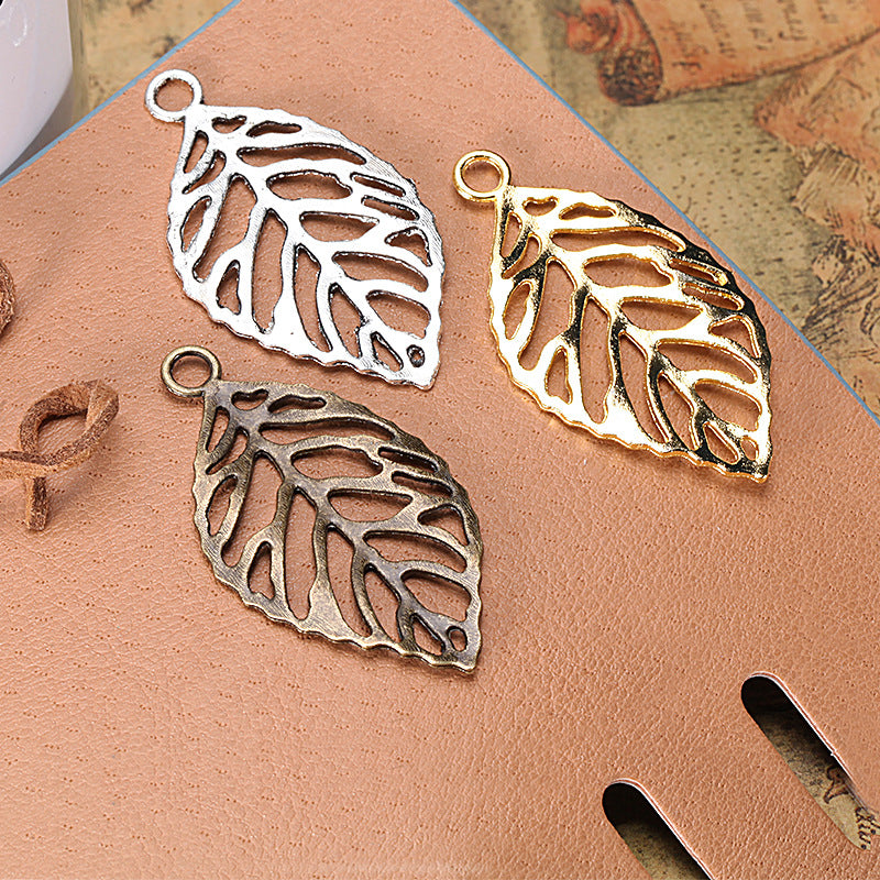 48x26mm Vintage Hollow Leaf Alloy Pendant