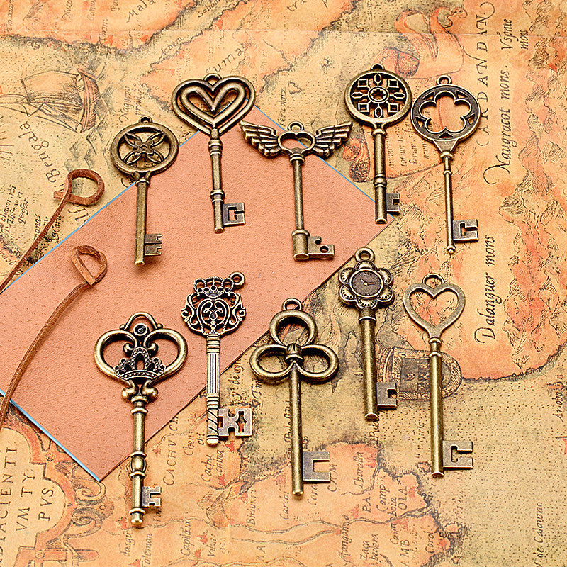 Vintage Alloy Keychain Charm Set