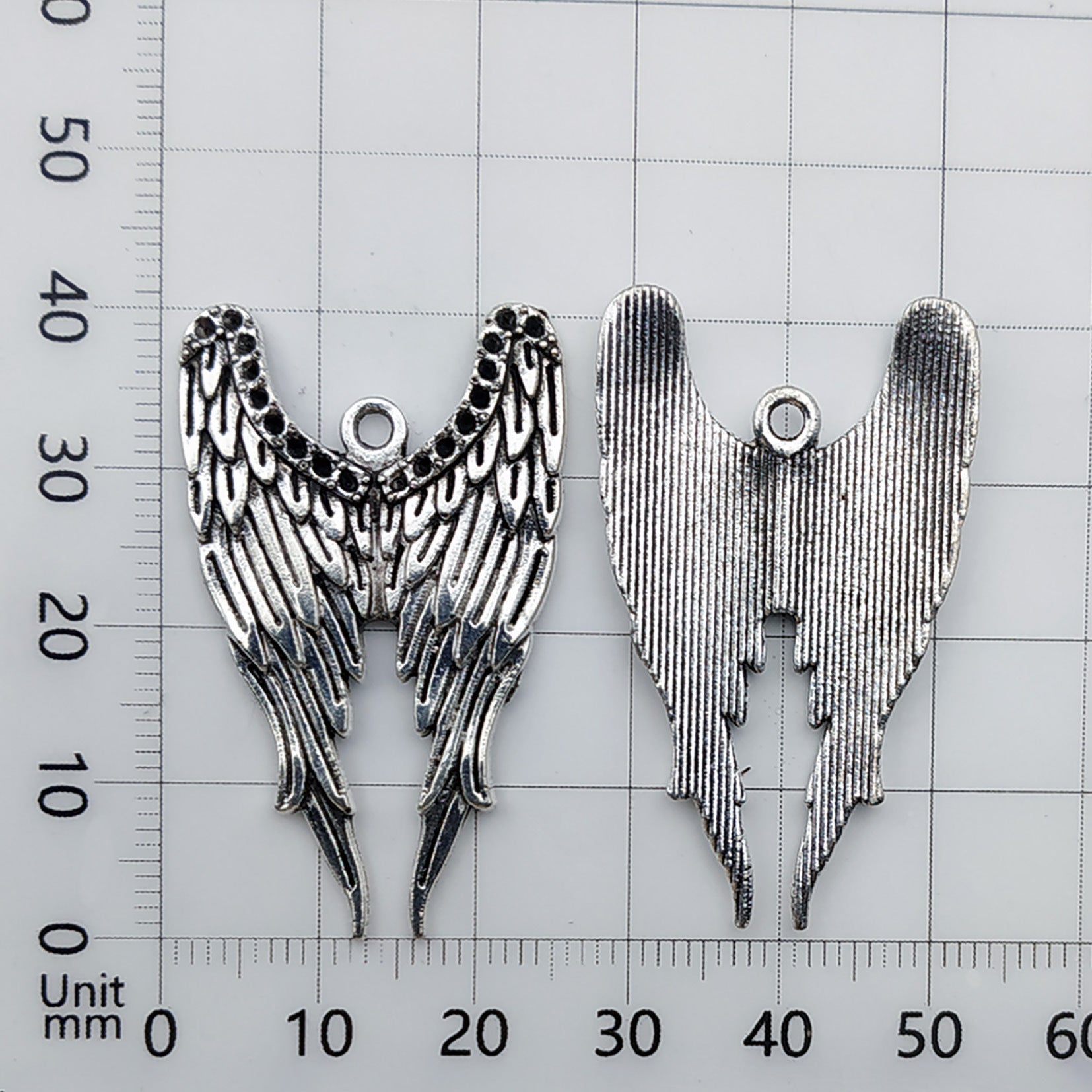Antique Zinc Alloy Feather Wing Charm Pendant for DIY Necklace Bag Shoe Clothing Decoration