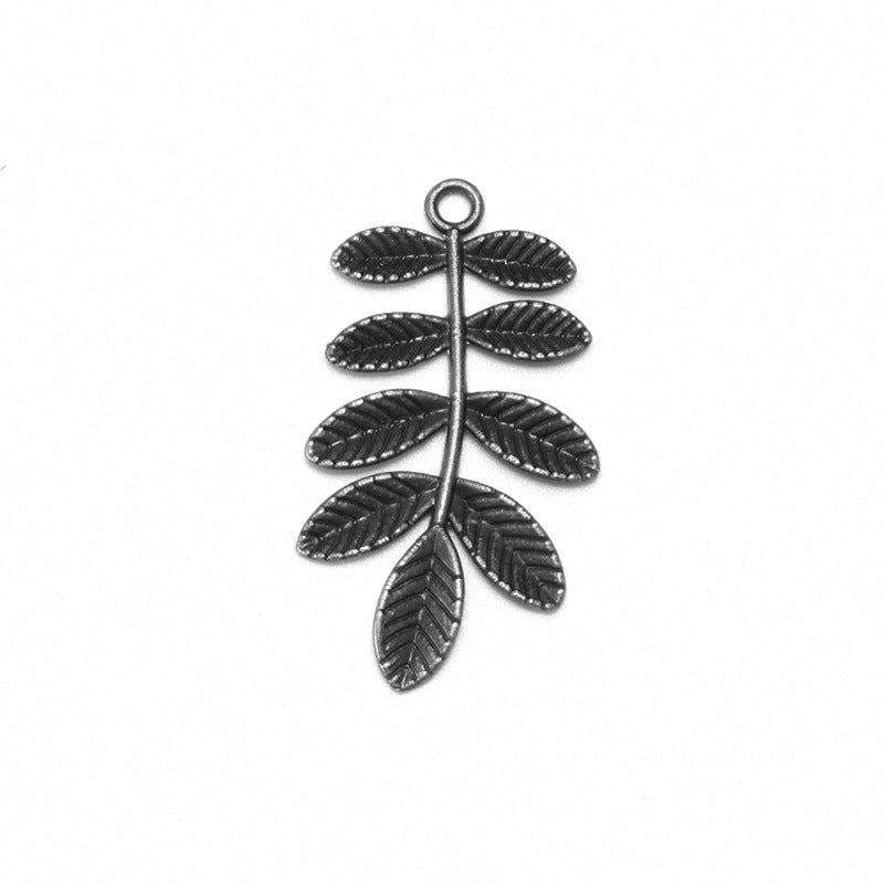 38x21mm Vintage Alloy Leaf Charm Pendant