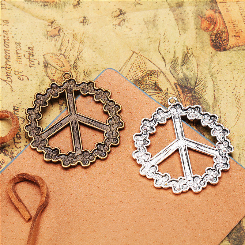 37mm Flower Peace Sign Alloy Charm Pendant