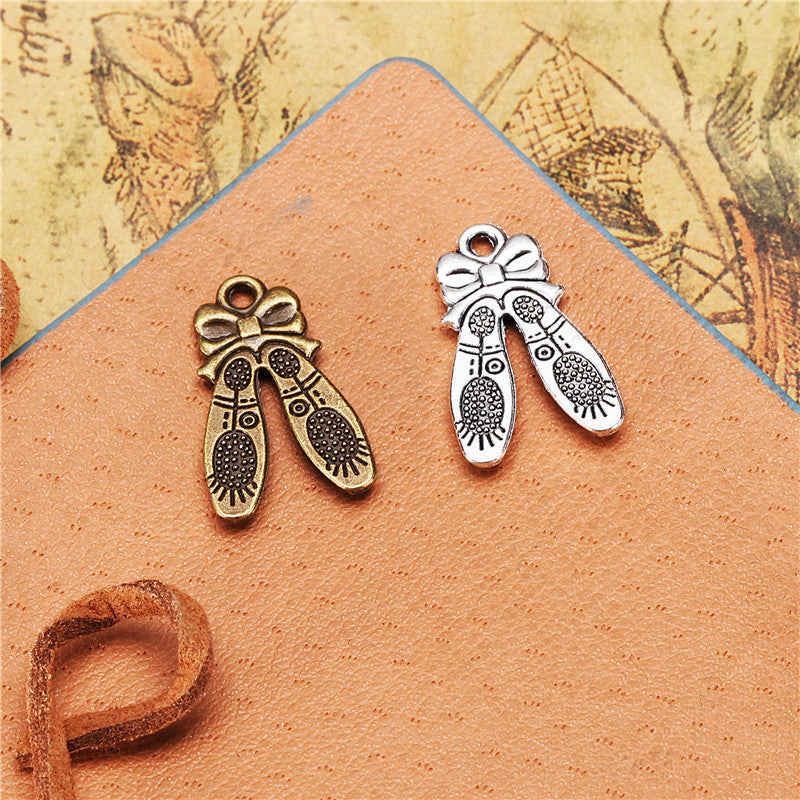 Alloy Bunny Head Charm Pendant with Bow and Rabbit Ears