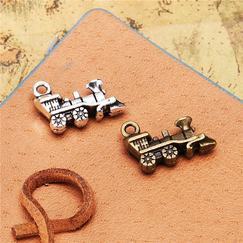 18x13mm Double-Sided 3D Train Alloy Charm Pendant
