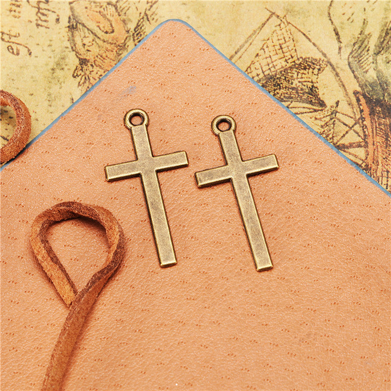 30x14mm Vintage Thin Alloy Cross Charm Pendant