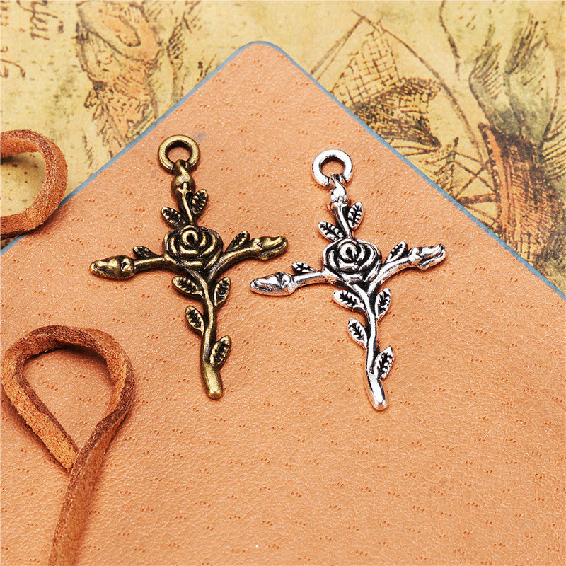 35x24mm Vintage Alloy Cross Rose Charm Pendant