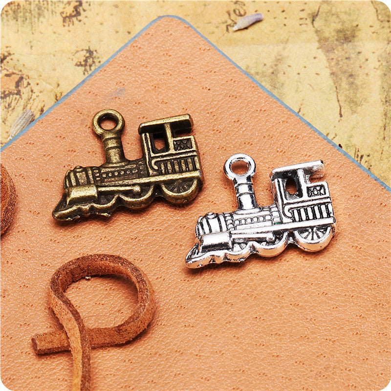 Double-Sided Mechanical Train Alloy Charm Pendant 22x17mm