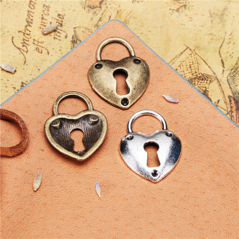 24x18mm Heart Lock Alloy Charm Pendant for Necklace DIY Jewelry