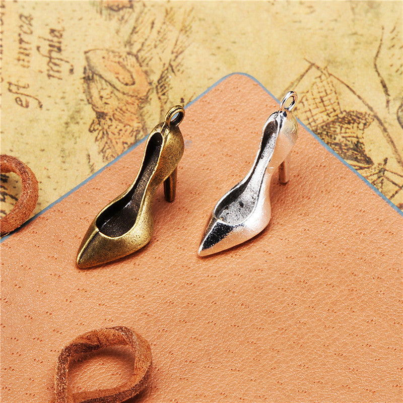25x17mm 3D High Heel Shoe Alloy Charm Pendant