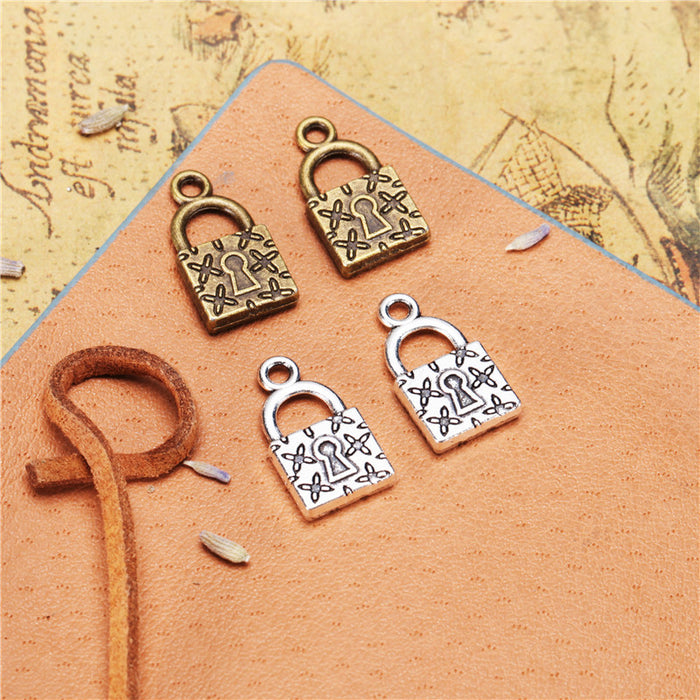 18x10mm Vintage Patterned Lock Alloy Charm Pendant