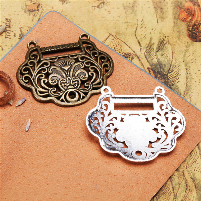 37x30mm Lucky Lock Alloy Charm Pendant