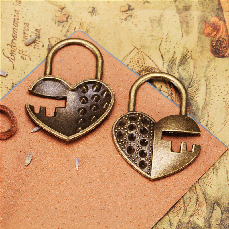 Vintage Heart Lock Charm Pendant 46x34mm