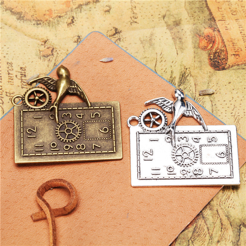 40x38mm Alloy Swallow Clock Gear Charm Pendant