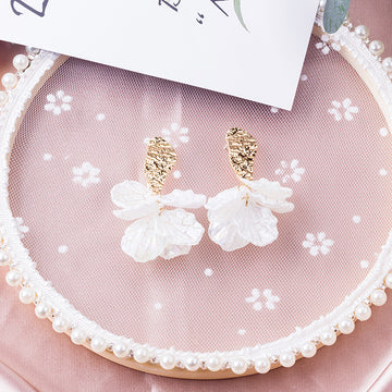 Gold Textured Oval and White Petal Cluster Stud Earrings