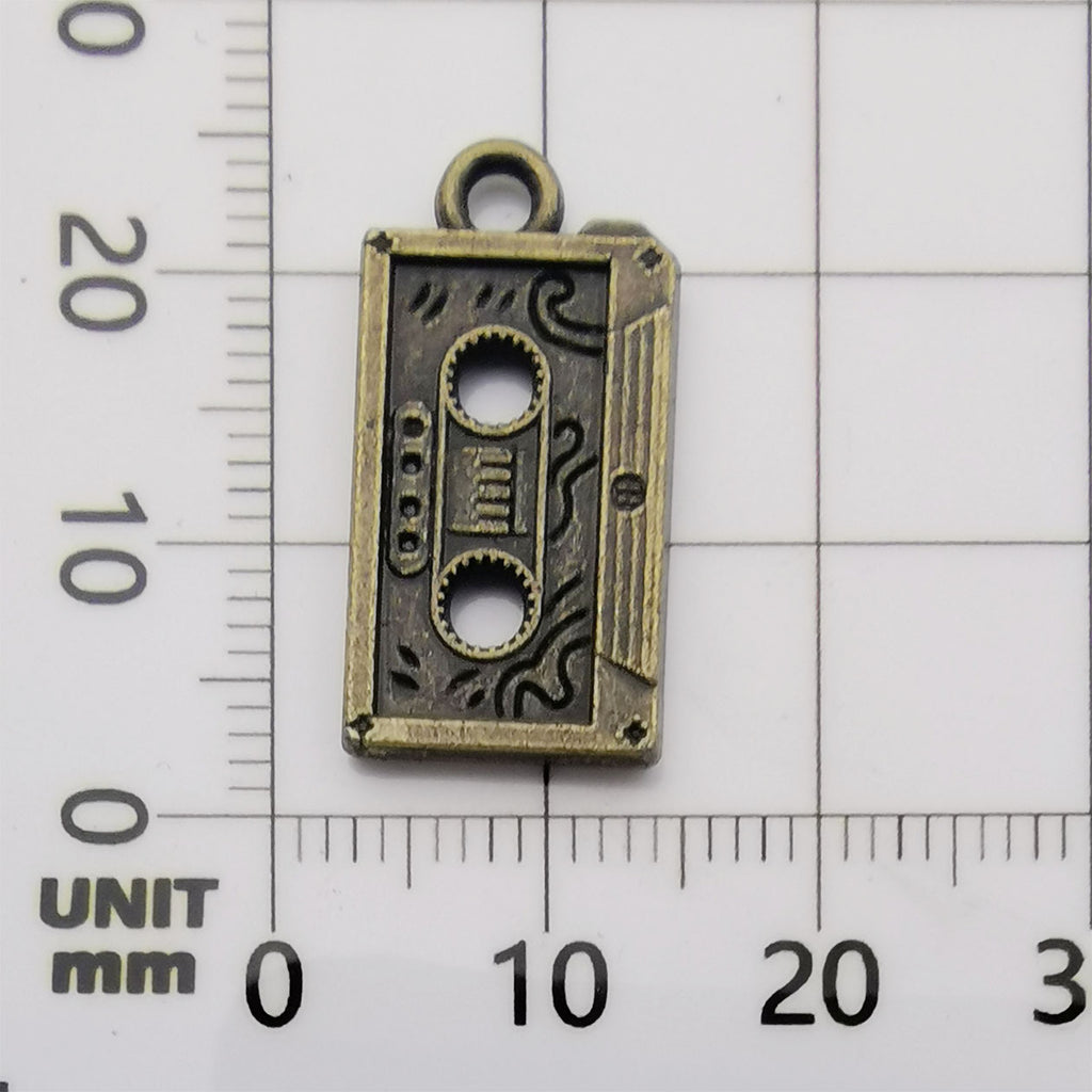 Antique Zinc Alloy Guitar Music Note Instrument Charm Pendants for DIY Jewelry Making