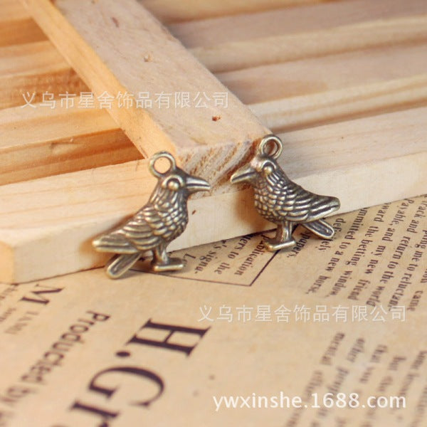 18x17mm Double Sided 3D Woodpecker Alloy Charm Pendant