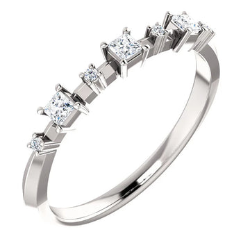 Silver Tone Graduated Square Clear Stone Band Ring