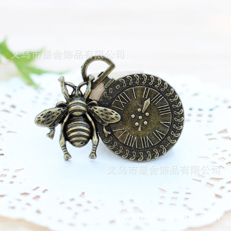50x40mm Vintage Bee Clock Alloy Charm Pendant